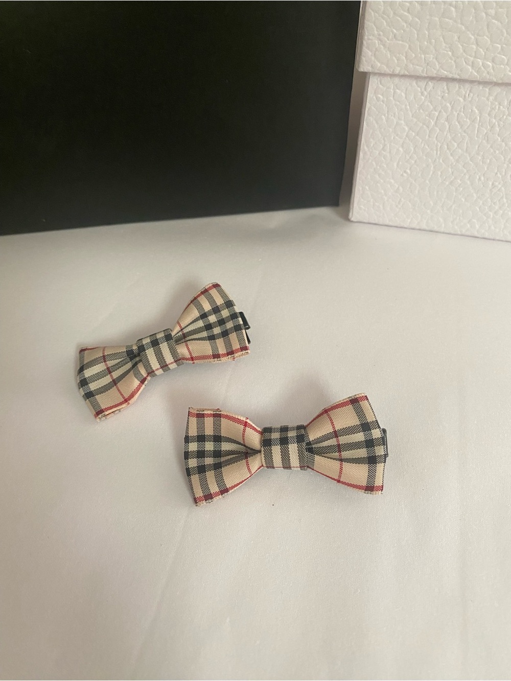 Burberry Ribbon Bow Hairclip Set